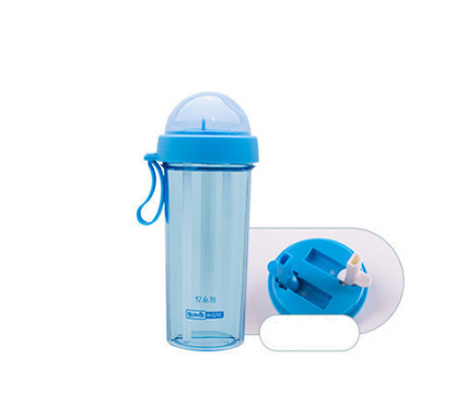 Creative Dual-Use Cup with Divided Straw for Students