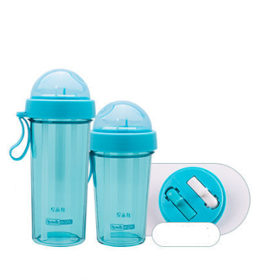 Creative Dual-Use Cup with Divided Straw for Students